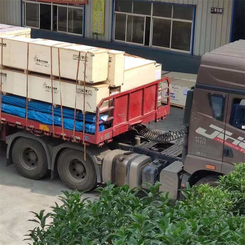 黑龙江双鸭山岭东至新疆阿勒泰福海县物流专线，一站式服务，让您的货物畅行无忧